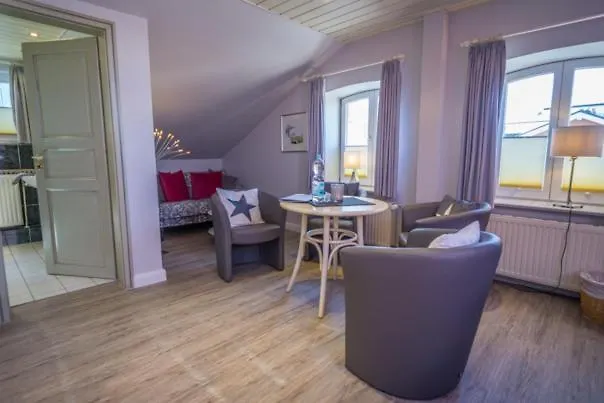 Frau Holle Appartement Westerland